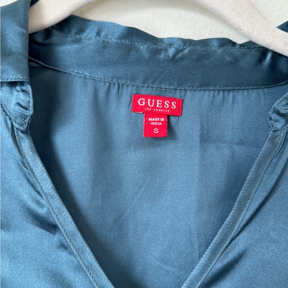 Guess Long Sleeve Satin Blouse (Small) - Picture 4 of 4